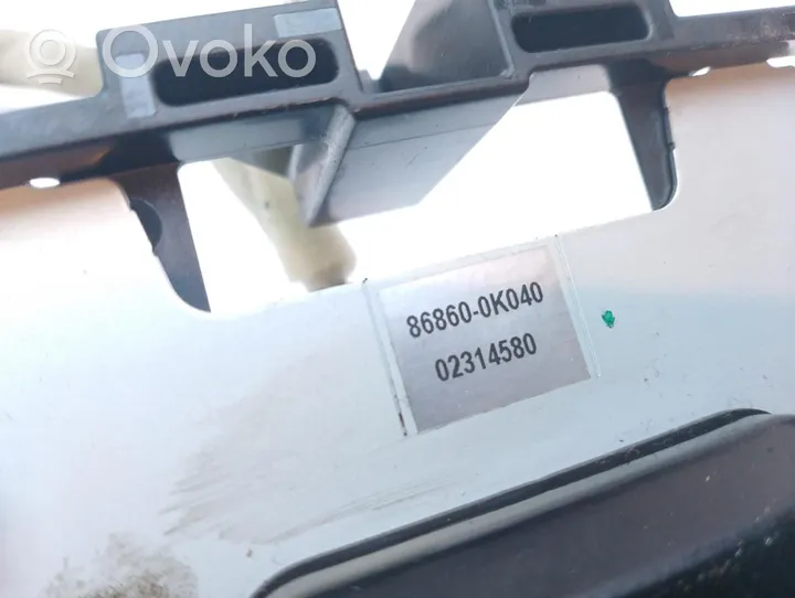 Toyota Hilux (AN10, AN20, AN30) Radio antena 868600K040