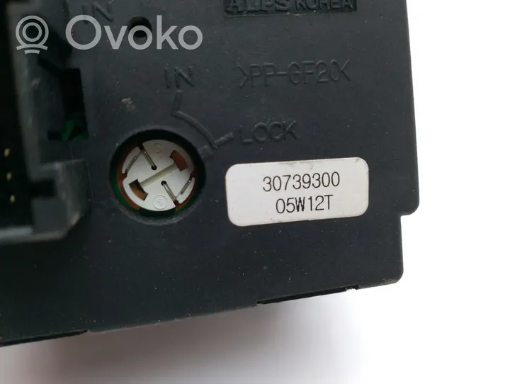 Volvo V50 Interrupteur / bouton multifonctionnel 30739300