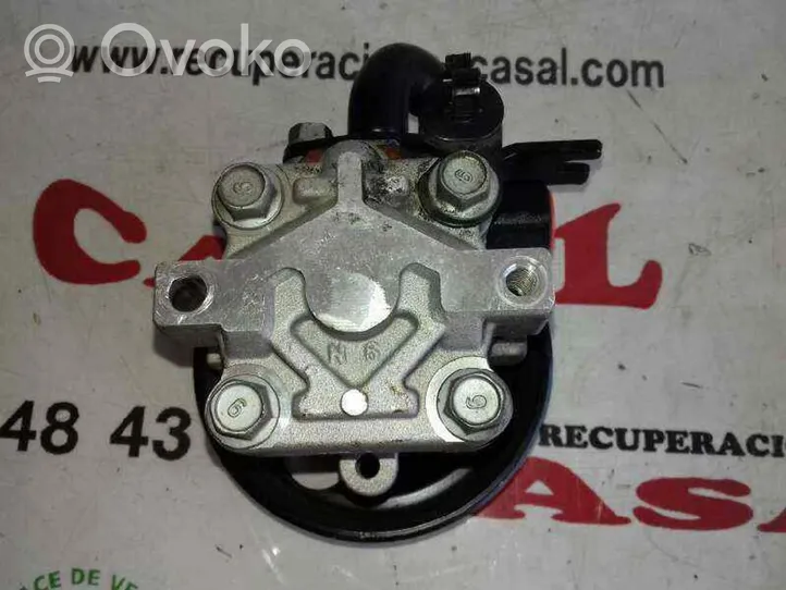 KIA Magentis Pompe de direction assistée 571002G200