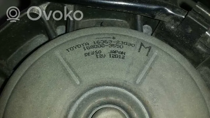 Toyota Corolla E110 Elektryczny wentylator chłodnicy 1636023030