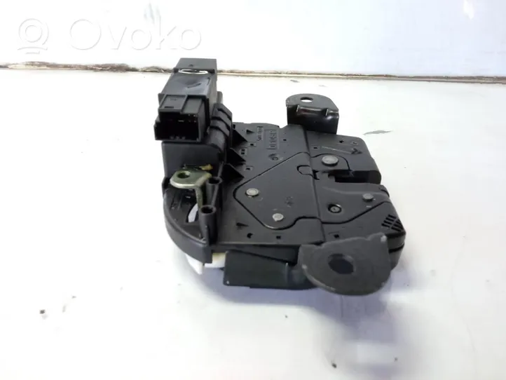 BMW 2 Active Tourer U06 Blocco chiusura del portellone 51247348530