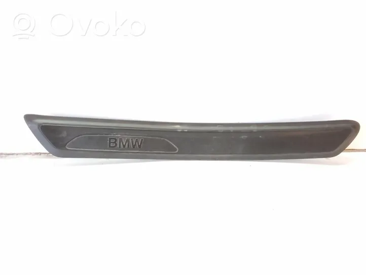 BMW 2 F46 Listwa wykończeniowa drzwi przesuwanych 51477316821