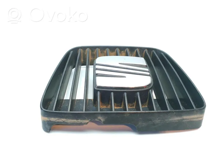 Seat Cordoba (6K) Griglia anteriore 6K0853654D