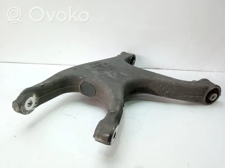 Audi A4 S4 B8 8K Takatukivarsi 8K0505311J