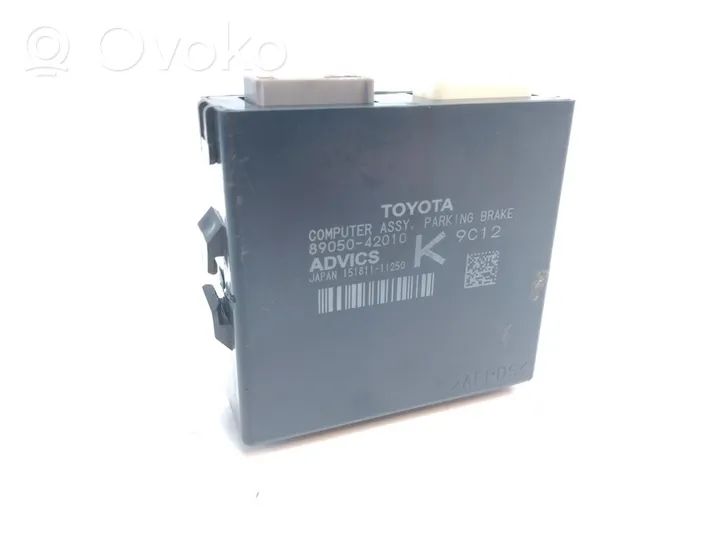Toyota RAV 4 (XA40) Inne komputery / moduły / sterowniki 8905042010