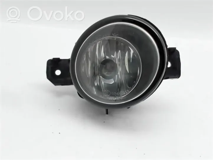 Nissan Qashqai+2 Feu antibrouillard avant 261500992A