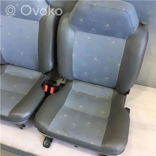 Suzuki Vitara (ET/TA) Otros asientos 