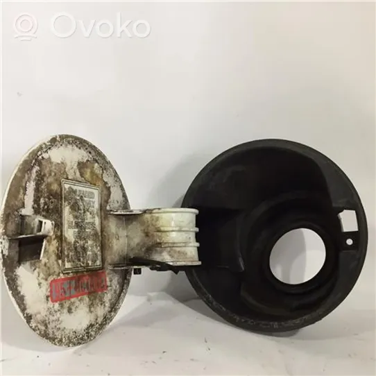 Mitsubishi Colt Tappo del serbatoio del carburante MR959153