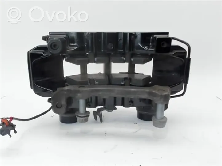 Audi RS3 Caliper de freno delantero 8V0615107D