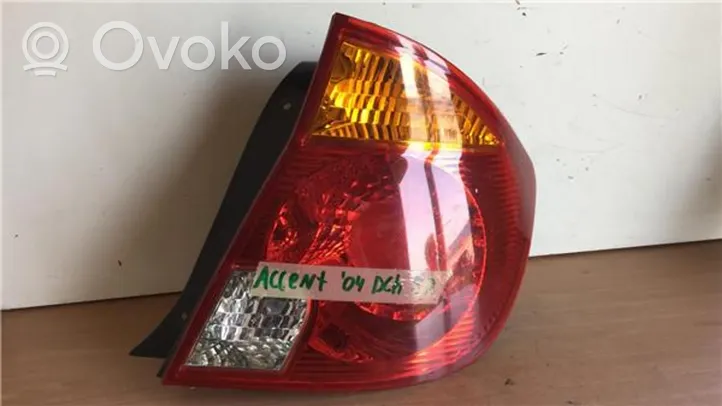 Hyundai Accent Rear/tail lights 92402257