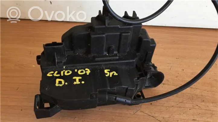 Renault Clio III Moteur de verrouillage porte avant 