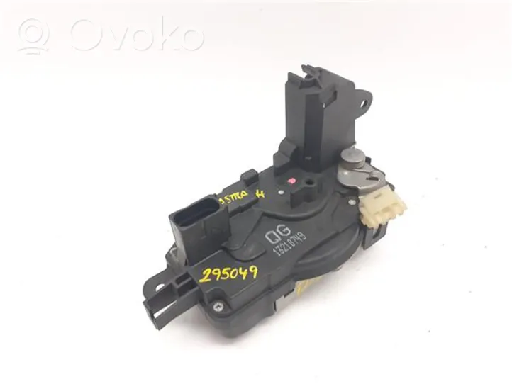 Opel Astra H Front door lock motor 13210749QG