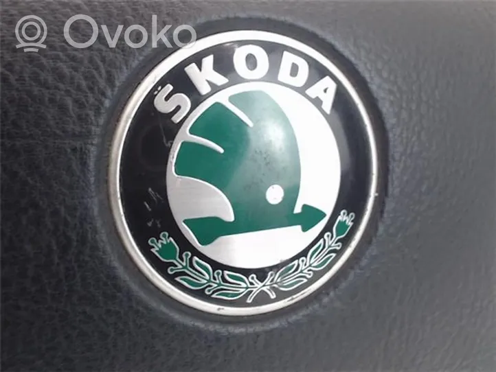 Skoda Octavia Mk2 (1Z) Coperchio dell’airbag del volante 132905200