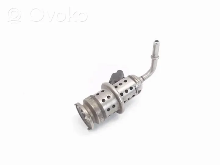 Citroen C-Elysée Injecteur de carburant 9802763880