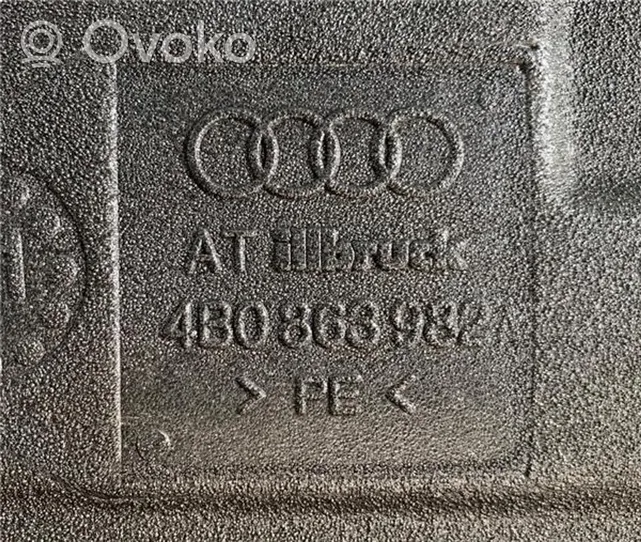 Audi A6 Allroad C5 Обшивка задней двери 4B0863982