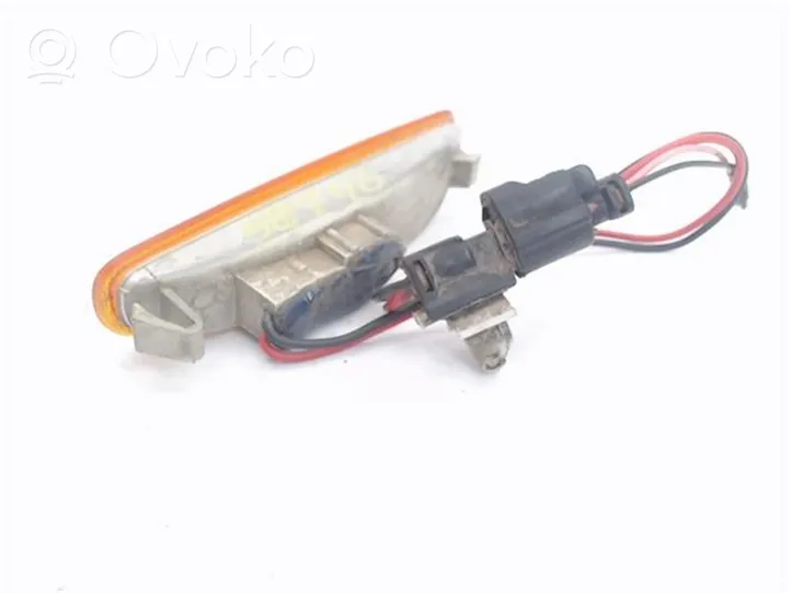 Volvo S40 Front fender indicator light 30613666