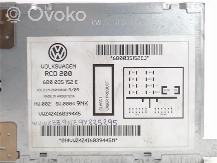Volkswagen Polo IV 9N3 Unité principale radio / CD / DVD / GPS 6Q0035152E