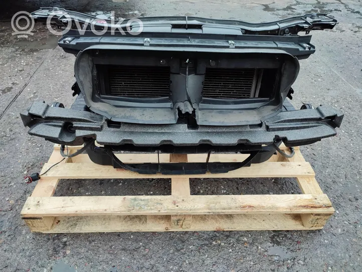 BMW X1 E84 Pannello di supporto del radiatore 