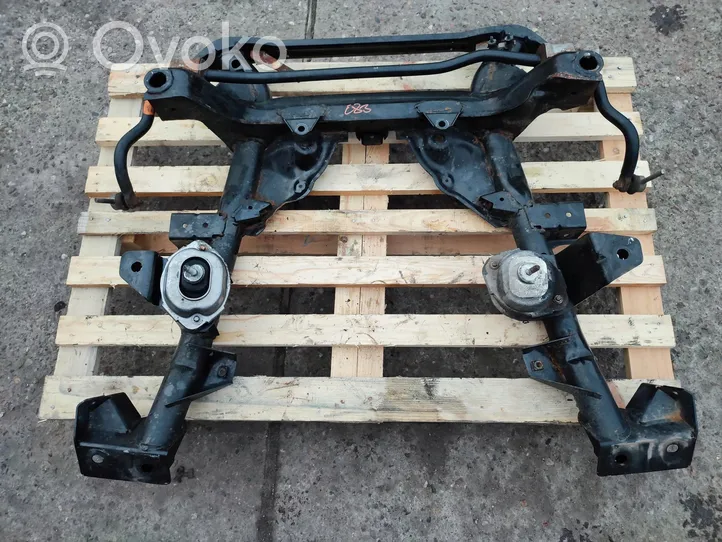 BMW X3 E83 Front axle beam 