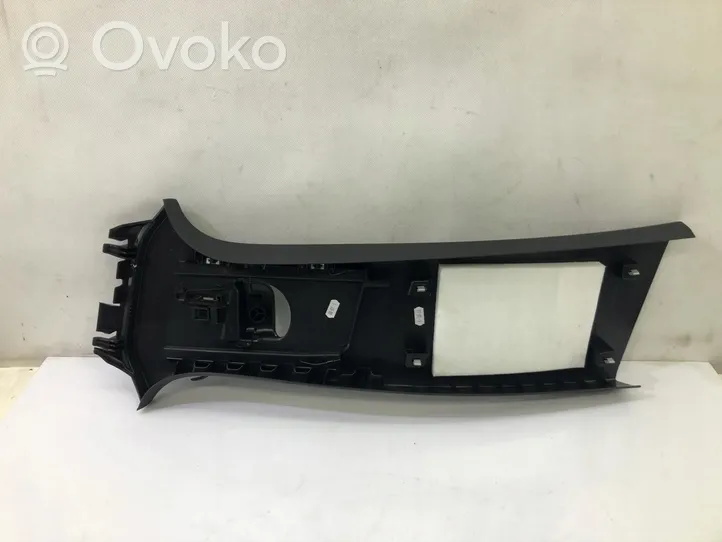 Volvo XC40 Rivestimento montante (B) (fondo) 31479715