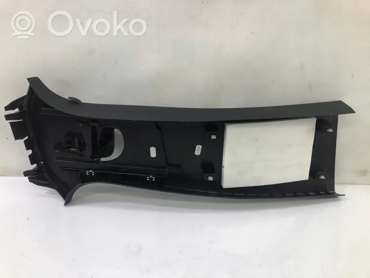 Volvo XC40 Muu kynnyksen/pilarin verhoiluelementti 31479714