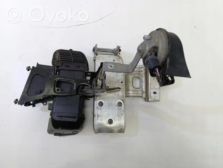 BMW 1 F20 F21 Smorzatore/ammortizzatore d’urto per paraurti anteriore 