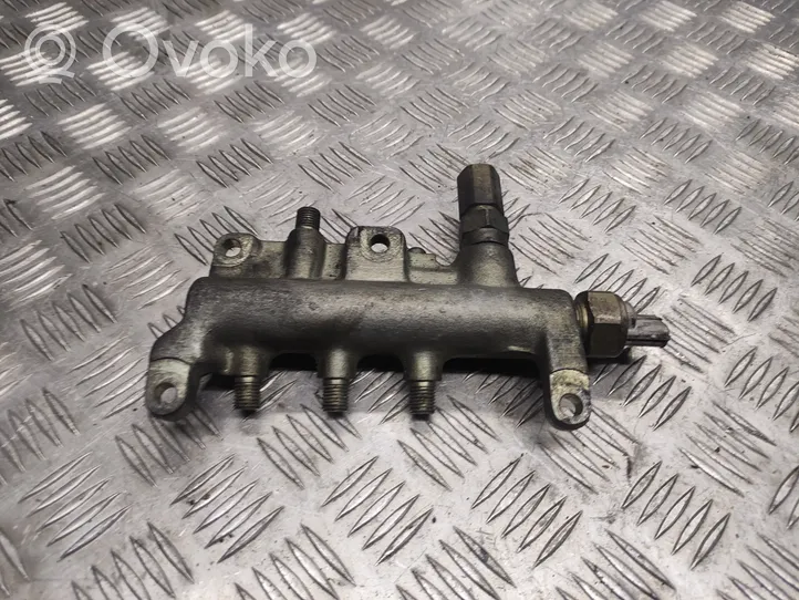 Saab 9-3 Ver1 Listwa wtryskowa 308C1387