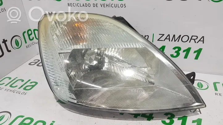 Ford Fiesta Lampa przednia 