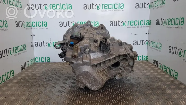 Volvo S80 Mechaninė 5 pavarų dėžė 1023704