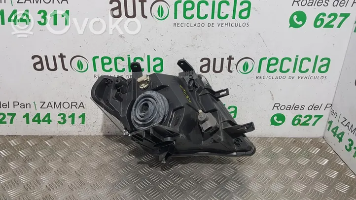 Nissan Pathfinder R51 Lampa przednia 0821511F8L