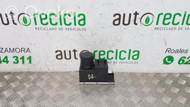 Audi A3 S3 8L Pompe à vide verrouillage central 8L0862257