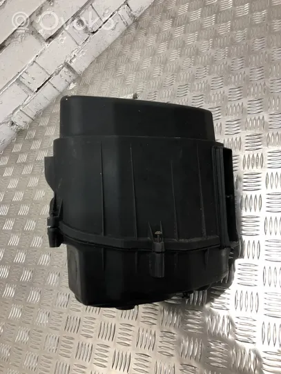 Audi A8 S8 D3 4E Boîtier de filtre à air 079133836A