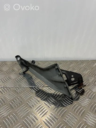 Audi A6 S6 C7 4G Supporto di montaggio del parafango 4G0821135A