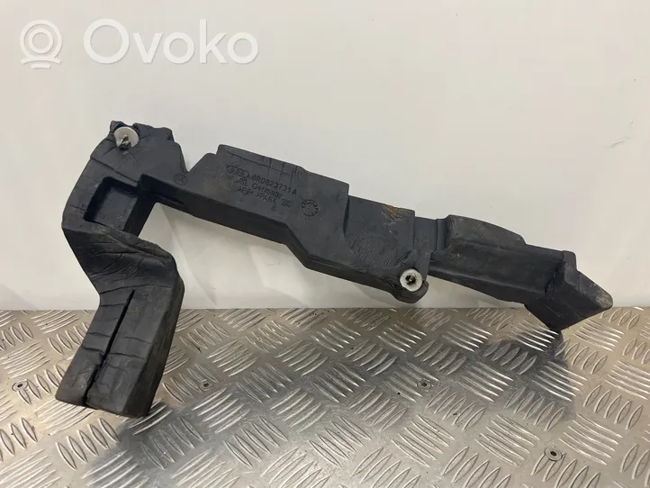 Audi Q5 SQ5 Kita variklio skyriaus detalė 8R0823731A