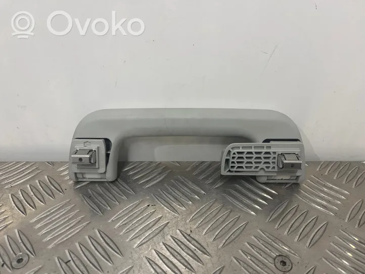 Audi Q5 SQ5 Rankenėlė priekinė 8R0857608D