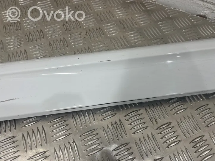 Audi Q5 SQ5 Priekšpusē durvju dekoratīvā apdare (moldings) 8R0853960B