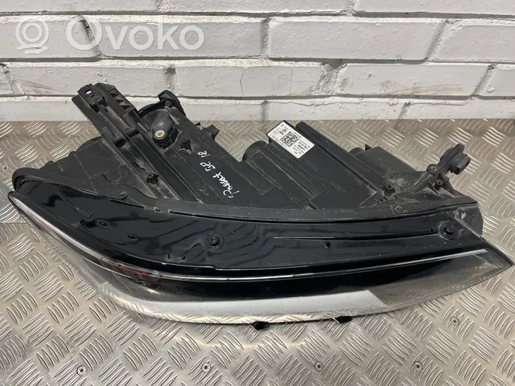 Volkswagen PASSAT B8 Lampa przednia 3G1941006C