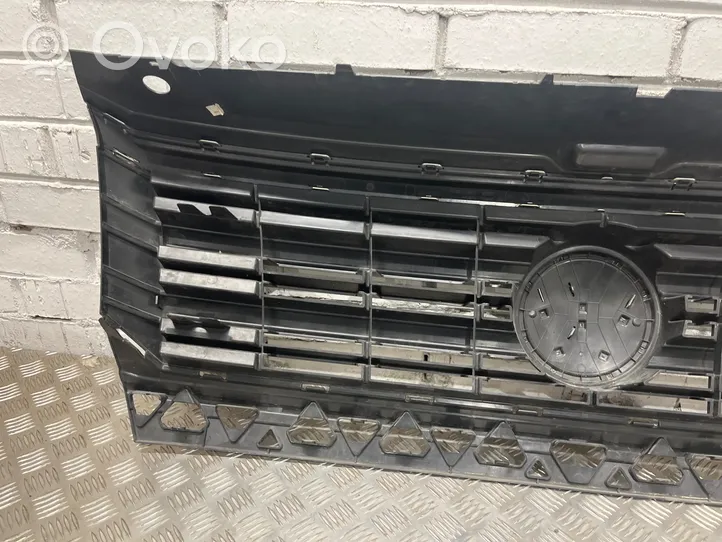 Volkswagen Crafter Front grill 7C0853653D