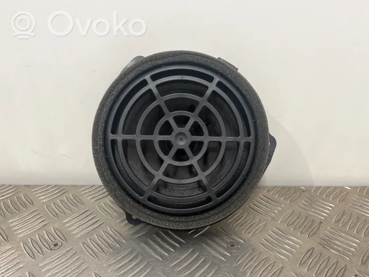 Audi A7 S7 4G Garsiakalbis (-iai) galinėse duryse 4G0035411