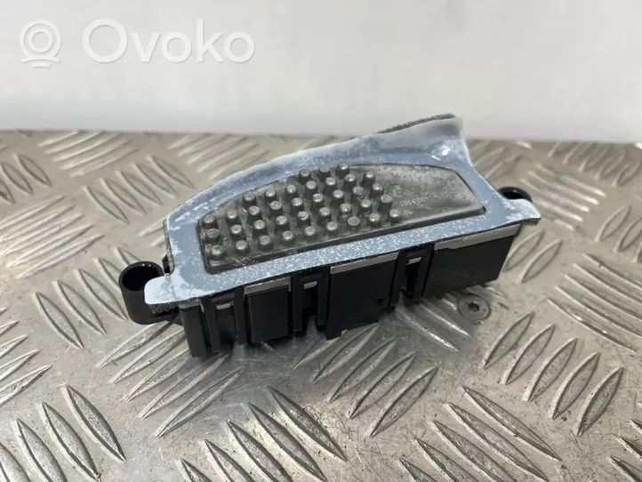 Audi Q5 SQ5 Mazā radiatora ventilatora reostats 8T0820521F