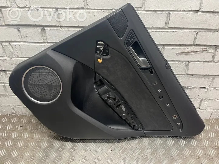 Audi Q5 SQ5 Takaoven verhoilu A046178