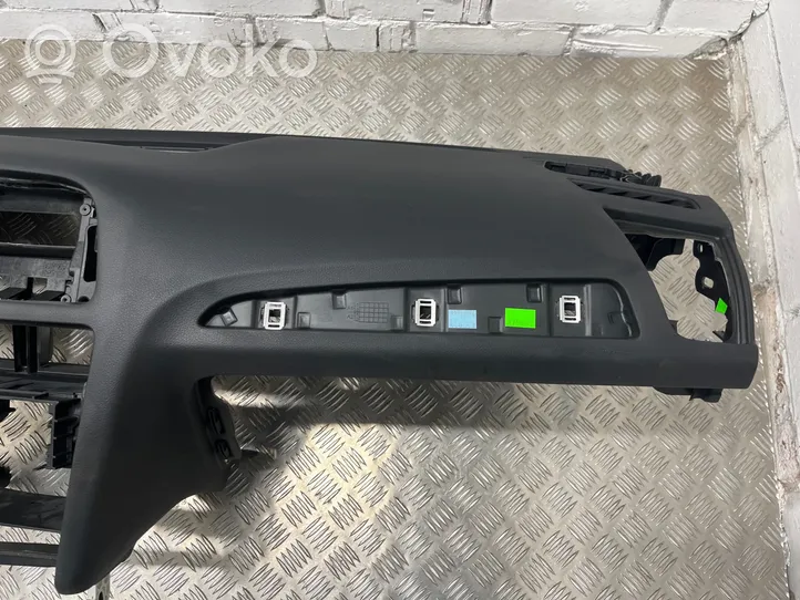 Audi Q5 SQ5 Dashboard 8R1857735C