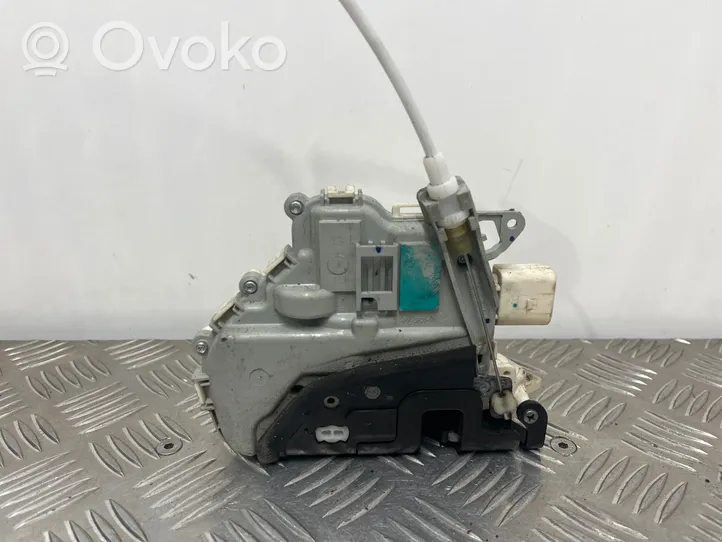 Audi Q7 4L Front door lock 8J1837015D