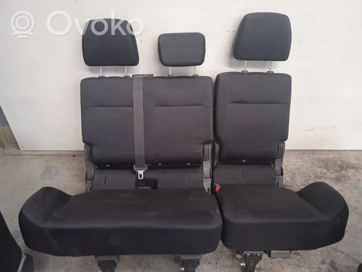 Mitsubishi Montero Set sedili 