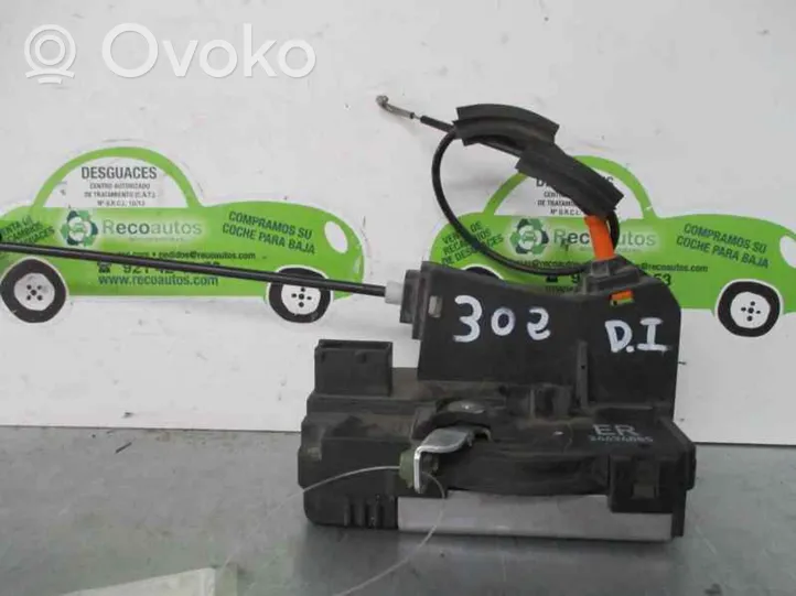 Opel Corsa C Zamek drzwi przednich 24434885