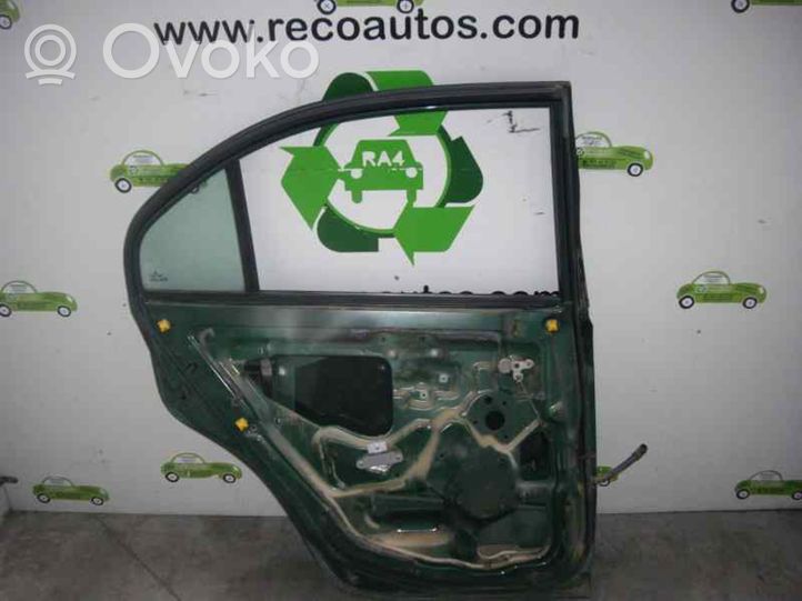 Mitsubishi Carisma Puerta trasera MR954635