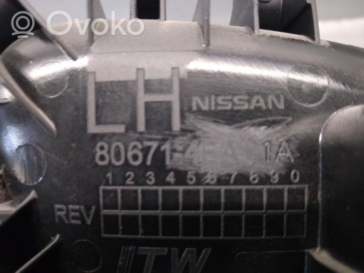 Nissan Qashqai Klamka wewnętrzna drzwi tylnych 806714EA1A