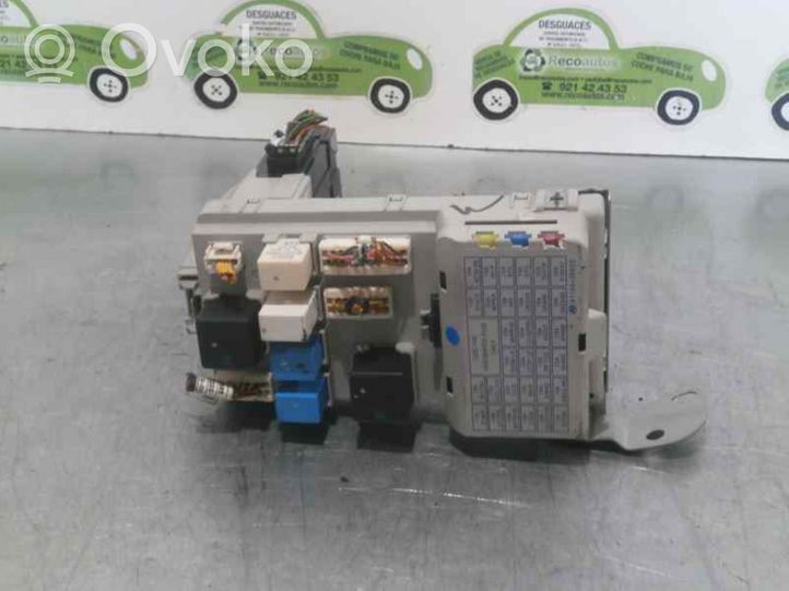 Hyundai XG Module de fusibles 9220039561