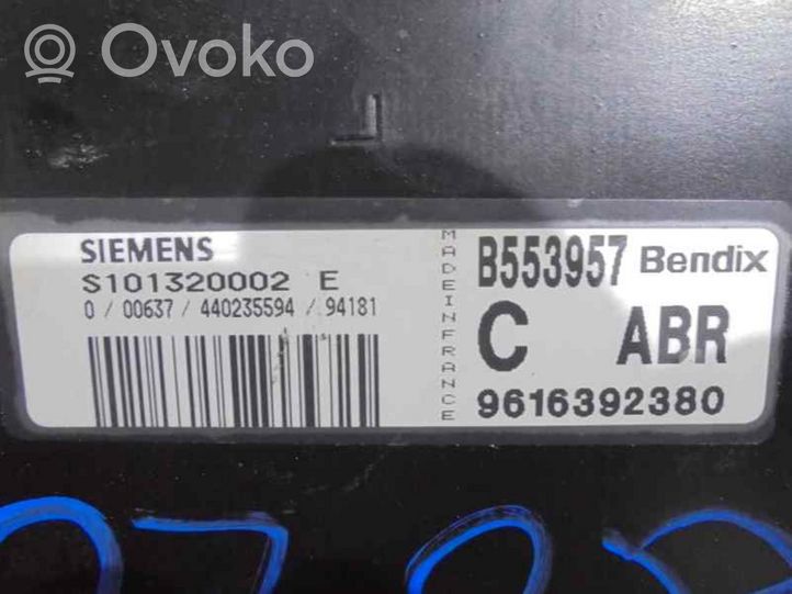 Citroen XM ABS-ohjainlaite/moduuli 9616392380