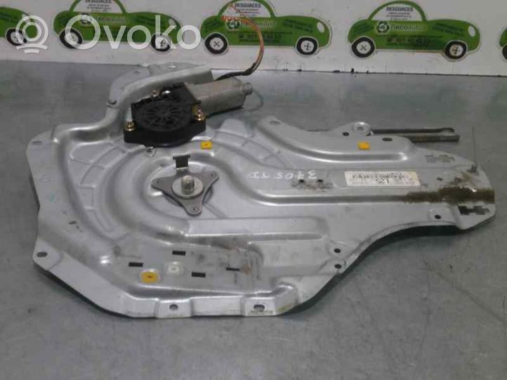 Hyundai Elantra Alzacristalli della portiera posteriore con motorino 834702D052